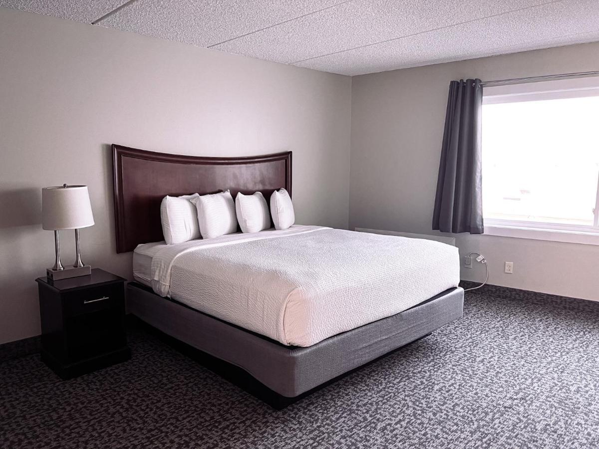 Georgian Lakeside Resort Lake George Bagian luar foto