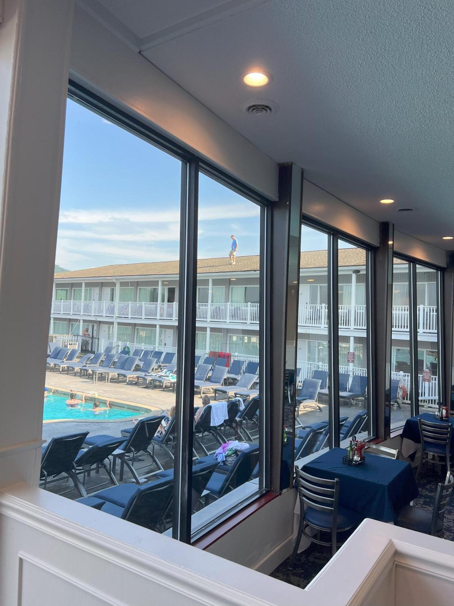 Georgian Lakeside Resort Lake George Bagian luar foto